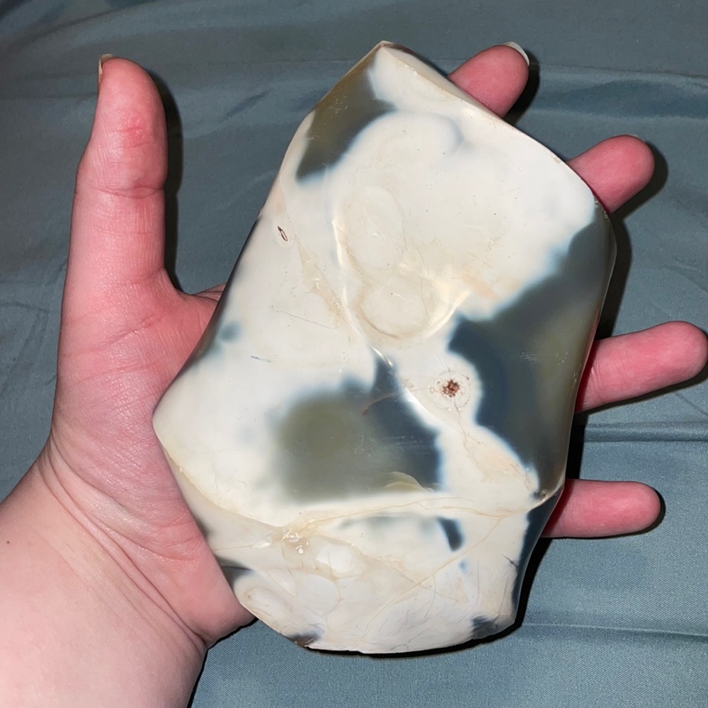 Orca agate flame ( MAKE Suggestion price )